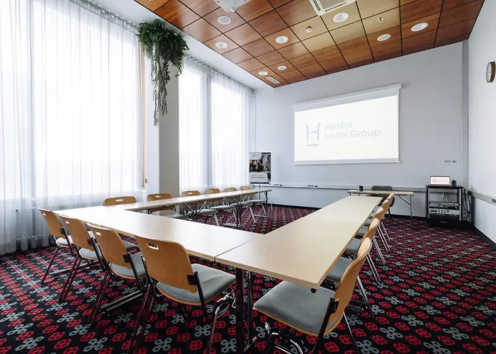 헤스티아 유로파 4*