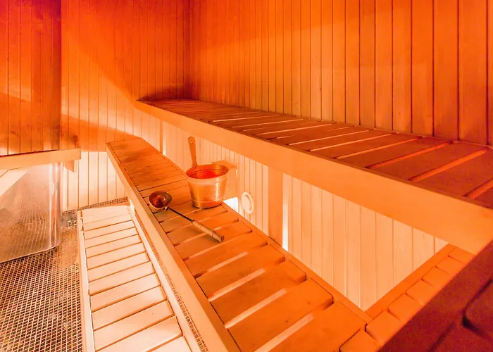 헤스티아 유로파 4*