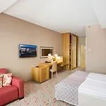 Hestia Europa 4* Tallinn