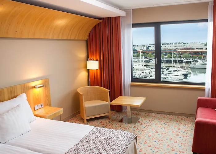 Hestia Europa Hotell 4*