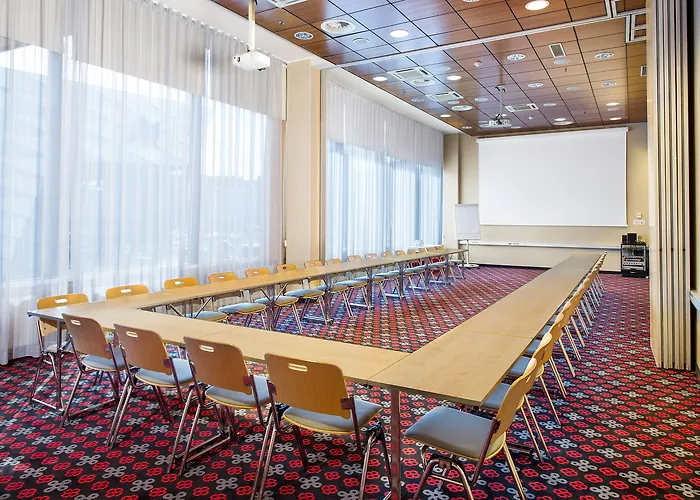 Hestia Europa Hotell 4*